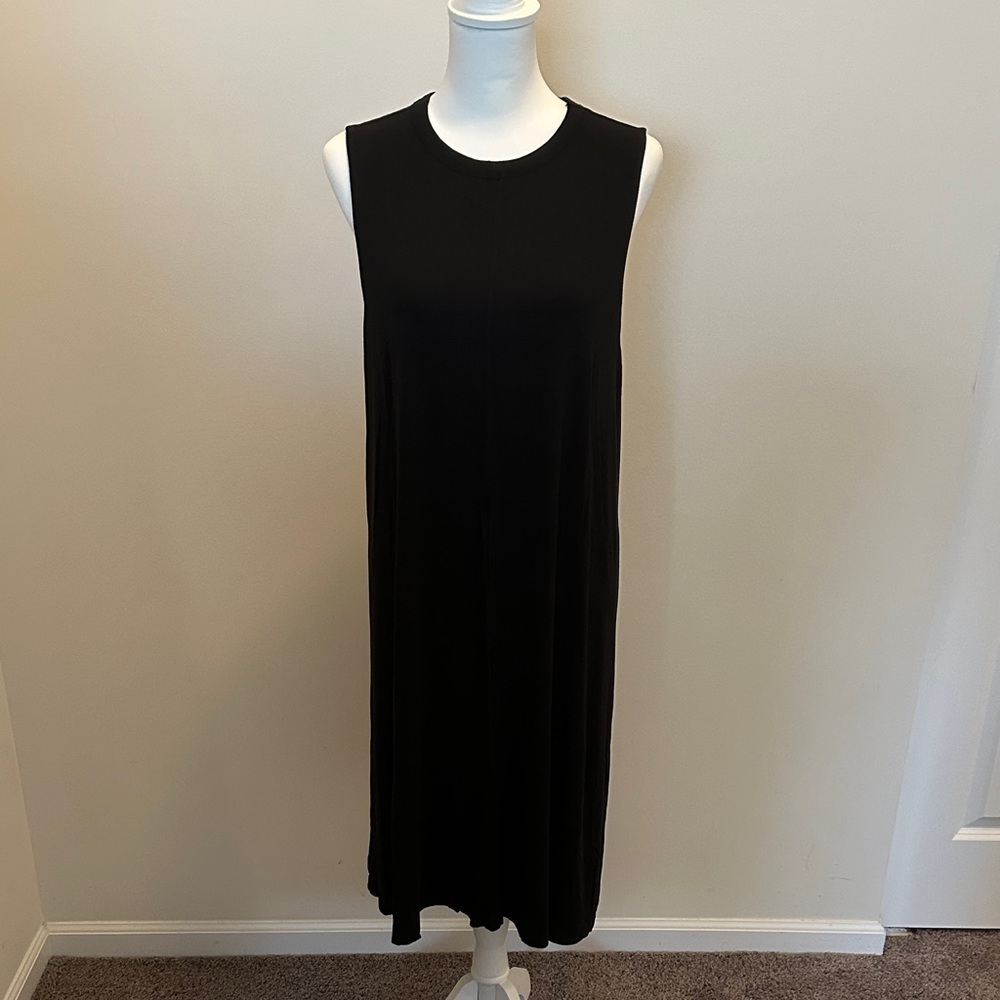 Time and Tru Black Midi Dress